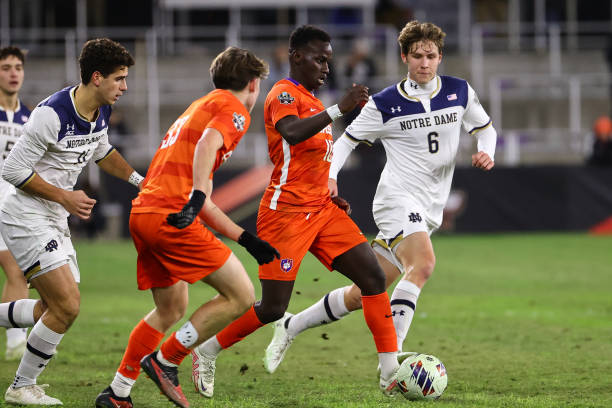 只要坚定信 只要坚定信